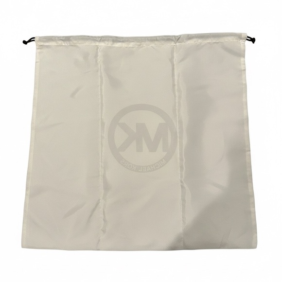 Michael Kors Large Cream Drawstring Dust Bag - Protective Purse Cover NEW - Picture 2 of 5